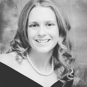 Meet your Posher, Vicki